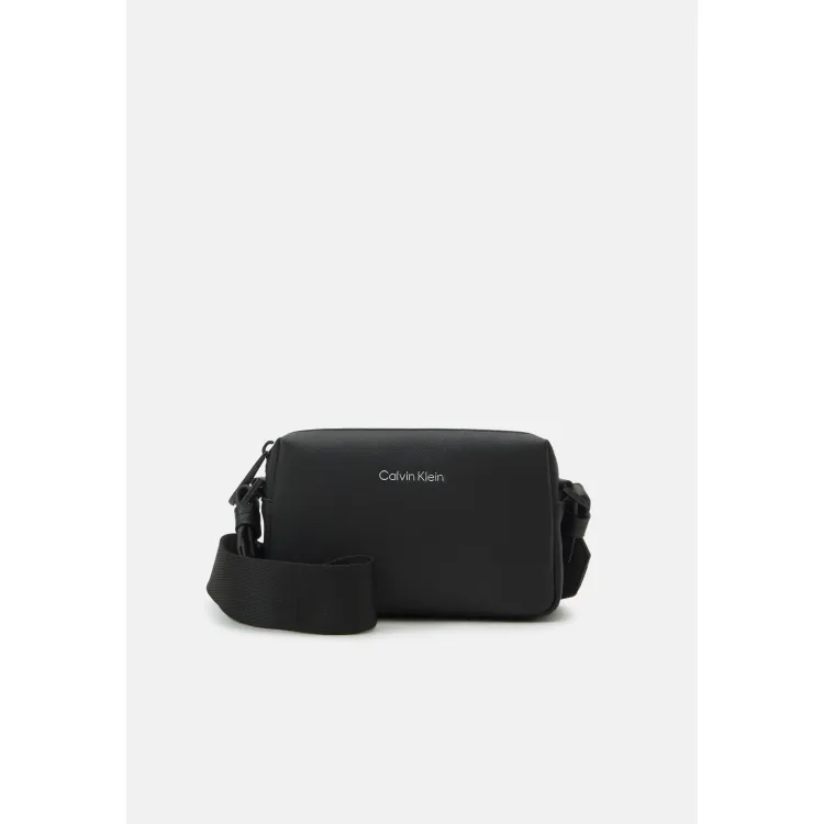 Calvin Klein CK MUST CAMERA BAG UNISEX - Borsa a tracolla